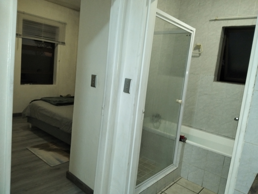 To Let 1 Bedroom Property for Rent in St Dumas Western Cape